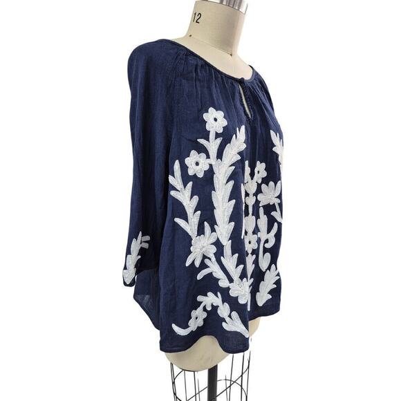 Charter Club Cotton Blend Gauzy Top Navy Blue White Embroidered Flowers Sz XL - Picture 2 of 5